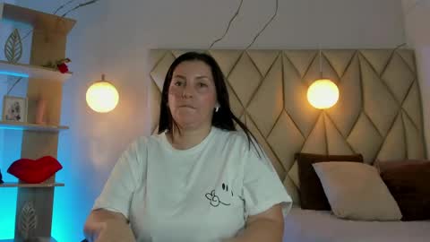 ANGIE online show from May 27, 2:03 pm