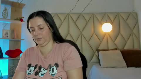 ANGIE online show from May 29, 2:15 pm