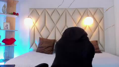 ANGIE online show from June 18, 3:05 pm