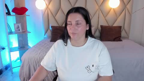 ANGIE online show from July 4, 2:34 pm