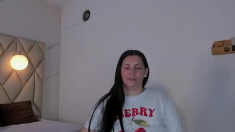 ANGIE online show from July 14, 2:01 pm