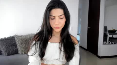 Snapshot of angelturned01 chatting on April 16, 9:39 pm Angel Turned online show from April 16, 9:39 pm