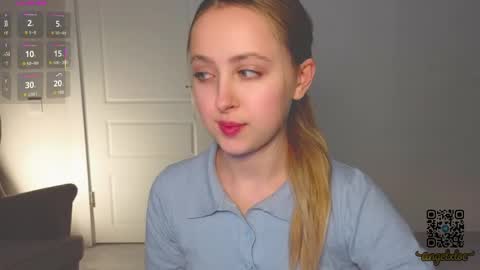  Im Chloe  i do FLASH BOOBS for new fan club online show from May 7, 1:33 am