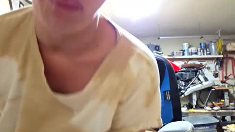 Snapshot of angie6916 chatting on October 31, 1:34 pm angie6916 online show from October 31, 1:34 pm