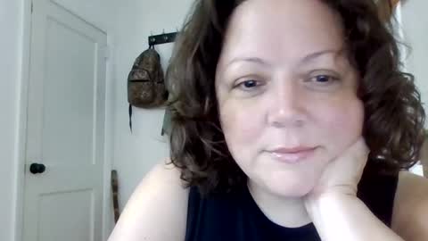 Snapshot of angiebaby78 chatting on July 18, 6:01 pm SweetAngie online show from July 18, 6:01 pm