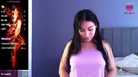 Snapshot of angiebaxter chatting on November 29, 5:38 pm Angiebaxt online show from November 29, 5:38 pm