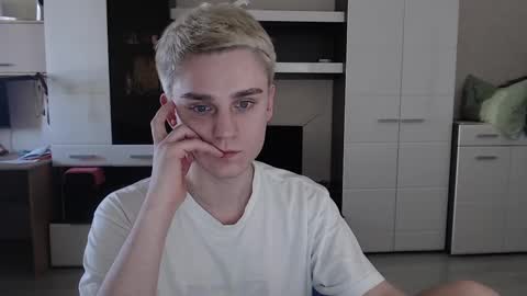 vodka online show from March 10, 10:48 am