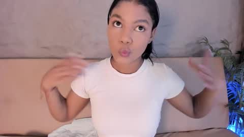 angy_avila online show from November 17, 11:49 am