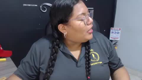 angy online show from July 25, 12:25 pm