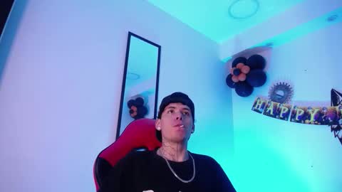 anhonymus online show from October 22, 4:02 am