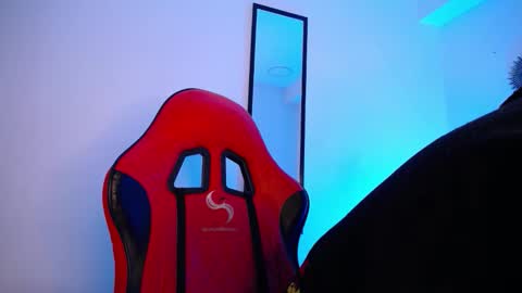 anhonymus online show from November 24, 3:39 am