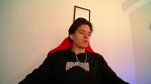 anhonymus online show from December 1, 3:33 am