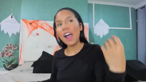 Ania online show from October 27, 1:48 pm