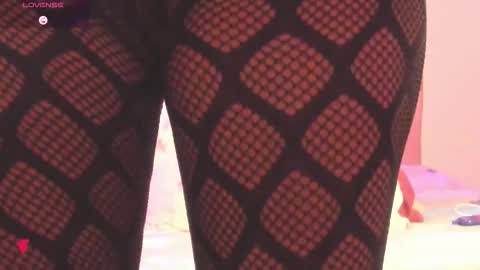 aniaross18 online show from January 13, 9:31 pm