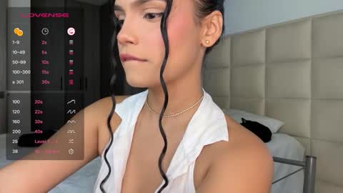 ANGIE online show from December 3, 3:58 am