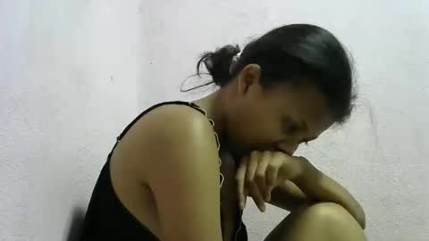 Snapshot of anielah chatting on December 15, 11:58 am anielah online show from December 15, 11:58 am