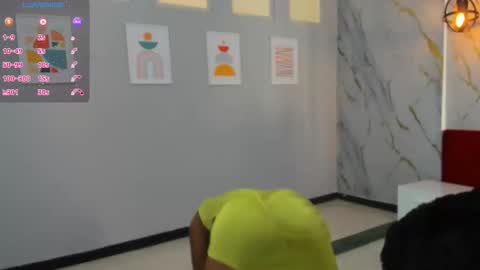 Snapshot of aniie_bby_4u chatting on December 13, 7:53 pm Any online show from December 13, 7:53 pm