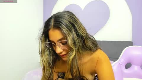 anni online show from March 14, 2:39 am