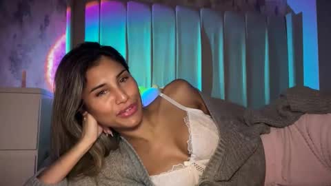 anisha online show from January 19, 10:19 am