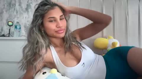 anisha online show from March 17, 9:56 am