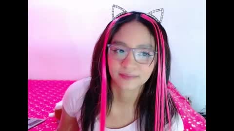 Snapshot of animecutie chatting on March 1, 2:44 pm animecutie online show from March 1, 2:44 pm