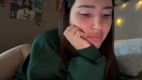 Snapshot of anisa_sweet chatting on May 15, 6:20 am Anisa Moan from LovenseWet from Tip MenuOpen for Private online show from May 15, 6:20 am