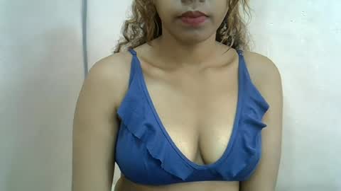 anischah online show from June 16, 4:48 am