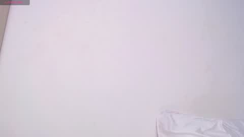 Snapshot of anissa_lee chatting on December 14, 6:24 am anissa_lee online show from December 14, 6:24 am