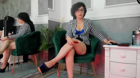 anissia teaser online show from February 3, 5:18 am