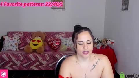 AnissyaX online show from February 14, 7:07 am