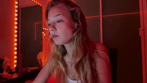 Snapshot of anita__hills chatting on September 29, 5:51 pm anita__hills online show from September 29, 5:51 pm
