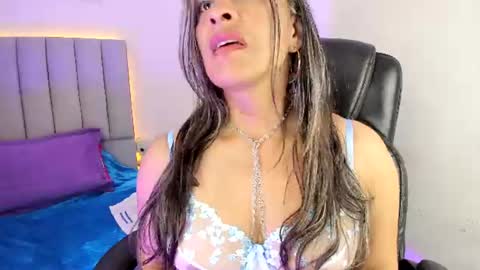 Snapshot of anita_rey chatting on July 10, 11:24 am ANITA REY online show from July 10, 11:24 am