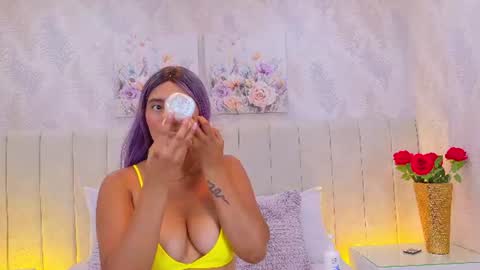 Dania Lpez online show from July 16, 12:33 pm