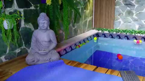 Dania Lpez online show from July 28, 4:39 pm