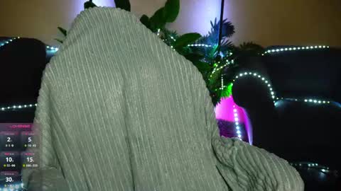 anita_von online show from July 2, 3:56 am
