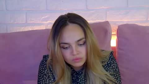 Snapshot of anitaventure chatting on September 20, 4:19 pm AnitaVenture online show from September 20, 4:19 pm