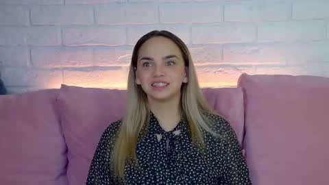 Snapshot of anitaventure chatting on September 28, 4:18 am AnitaVenture online show from September 28, 4:18 am