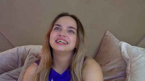 Snapshot of anitaventure chatting on October 9, 4:49 pm AnitaVenture online show from October 9, 4:49 pm