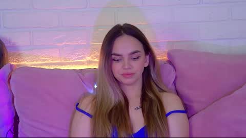 Snapshot of anitaventure chatting on November 29, 4:26 am AnitaVenture online show from November 29, 4:26 am