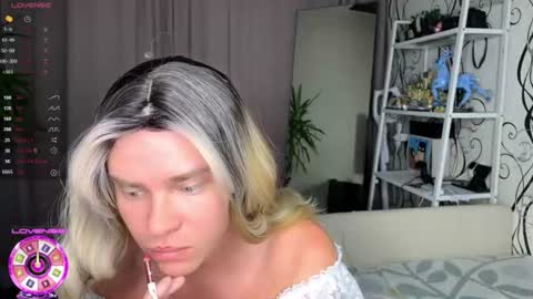 Snapshot of anjalin_sososok chatting on July 12, 2:02 am anjalin_sososok online show from July 12, 2:02 am