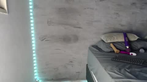 Snapshot of anjinhama chatting on February 12, 1:48 pm Hello My name is NaiaraPv is OPEN online show from February 12, 1:48 pm