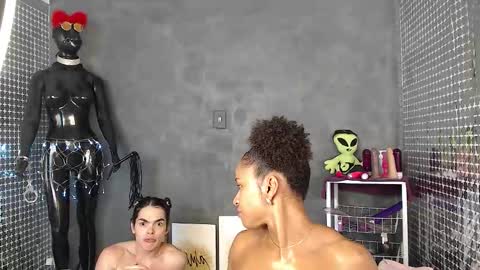 Hello My name is NaiaraPv is OPEN online show from February 3, 2:55 pm