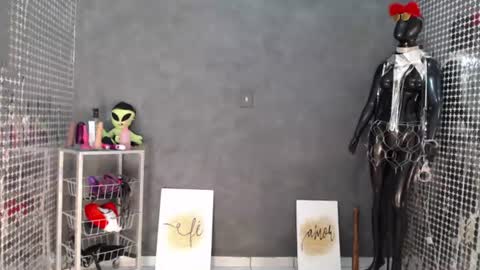 Hello My name is NaiaraPv is OPEN online show from June 10, 1:21 pm