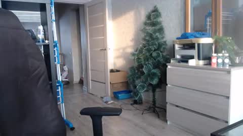 Snapshot of ankey_rayah chatting on February 15, 10:44 am Nameless online show from February 15, 10:44 am