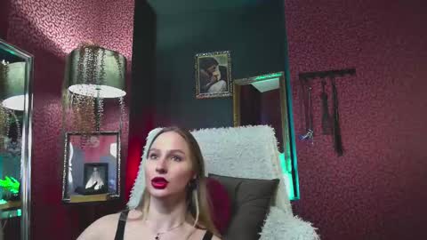 Snapshot of ann__levine chatting on September 27, 2:55 pm Ann online show from September 27, 2:55 pm