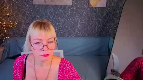 ann_annise online show from June 25, 7:57 am