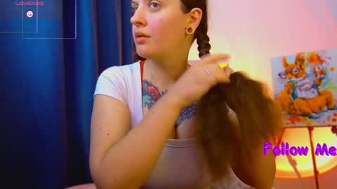 Ann online show from April 25, 11:24 am
