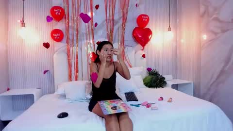 Ana  online show from February 18, 11:50 am