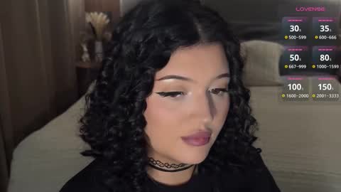 Anna online show from March 5, 3:41 pm