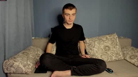 Snapshot of anna_jason chatting on December 8, 4:39 pm Fansly Jason sweet ass online show from December 8, 4:39 pm